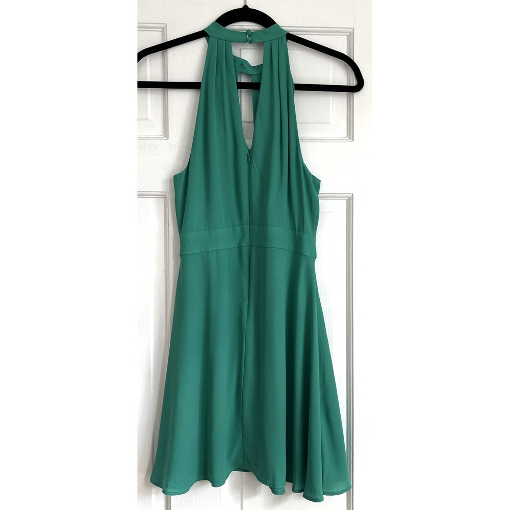 Express Green Halter Keyhole Fit and Flare Mini Dress 4 Petite‎ ID 400418 10/16